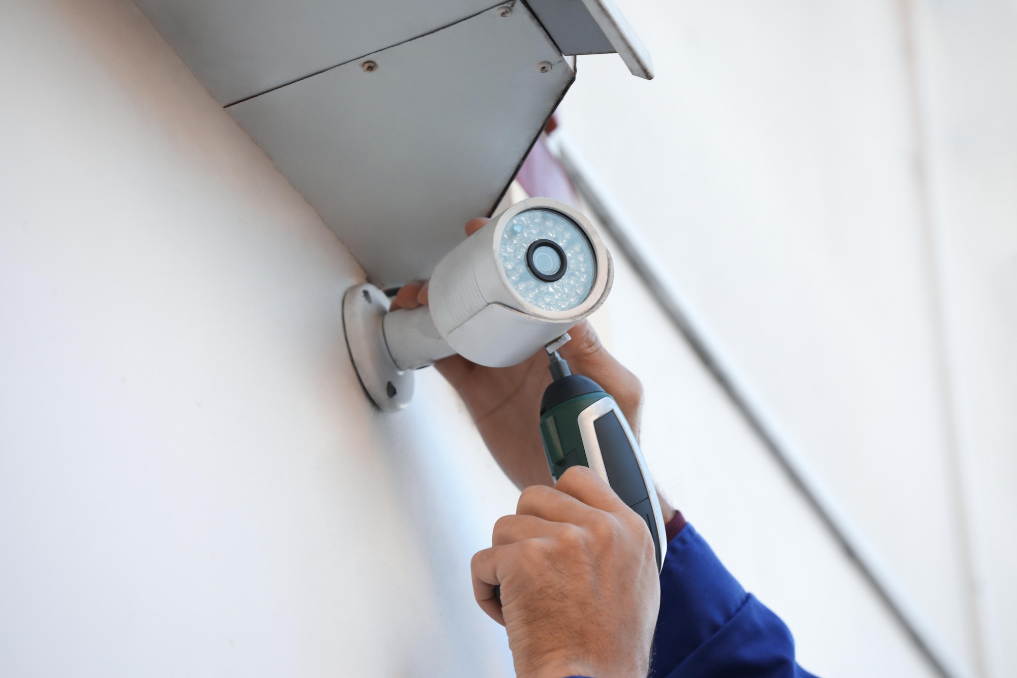 security camera, surveillance, installing cctv